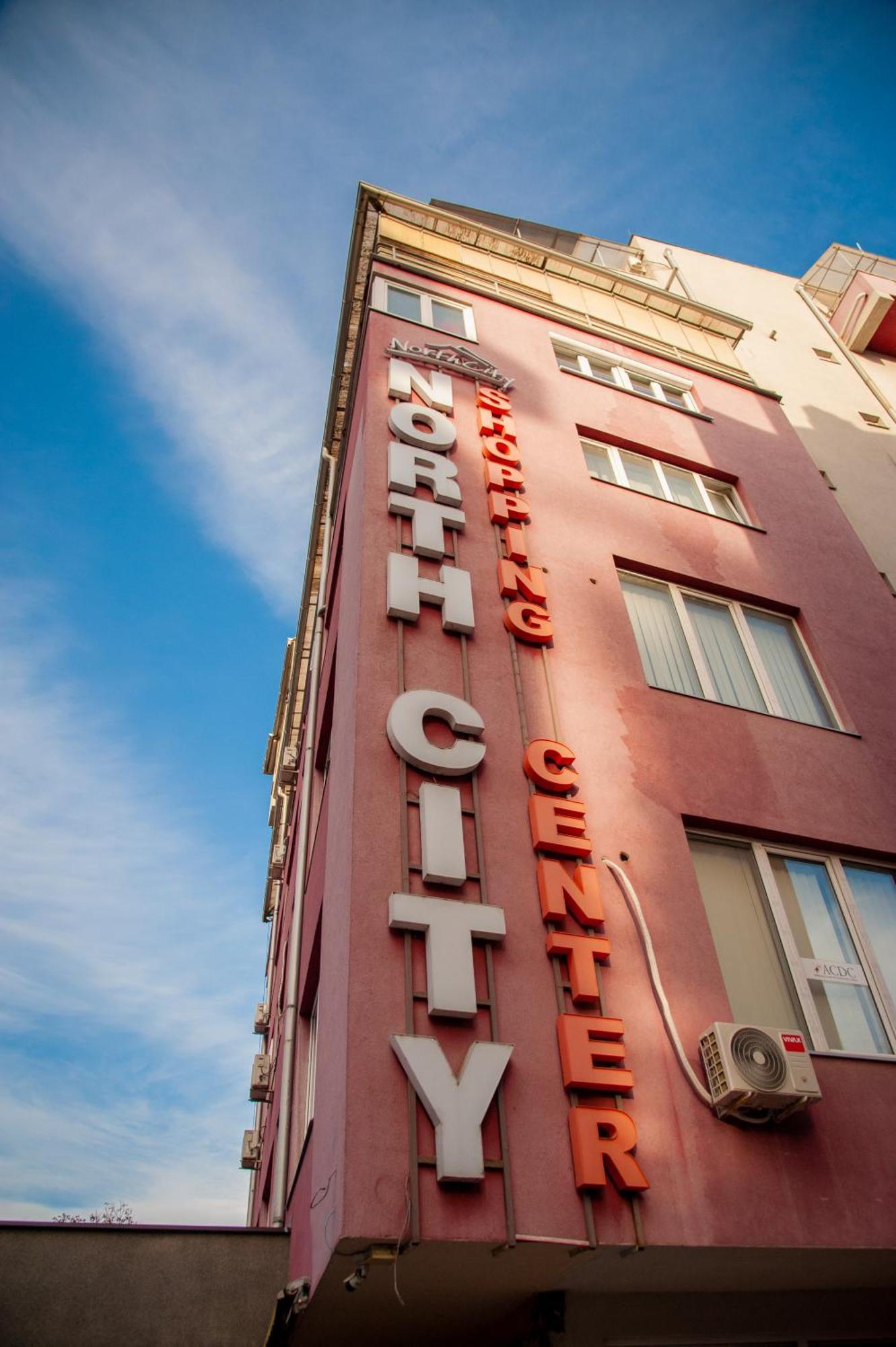 Hotel North City Titova Mitrovica Εξωτερικό φωτογραφία