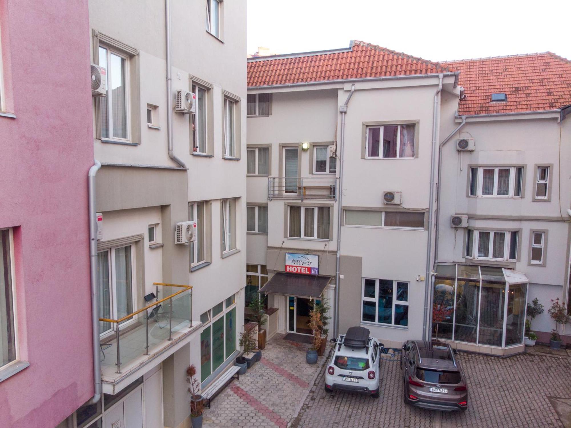 Hotel North City Titova Mitrovica Εξωτερικό φωτογραφία